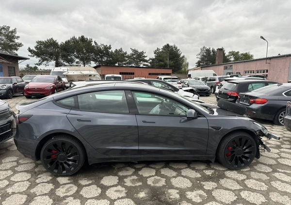 Tesla Model 3 cena 102700 przebieg: 23640, rok produkcji 2021 z Nysa małe 92